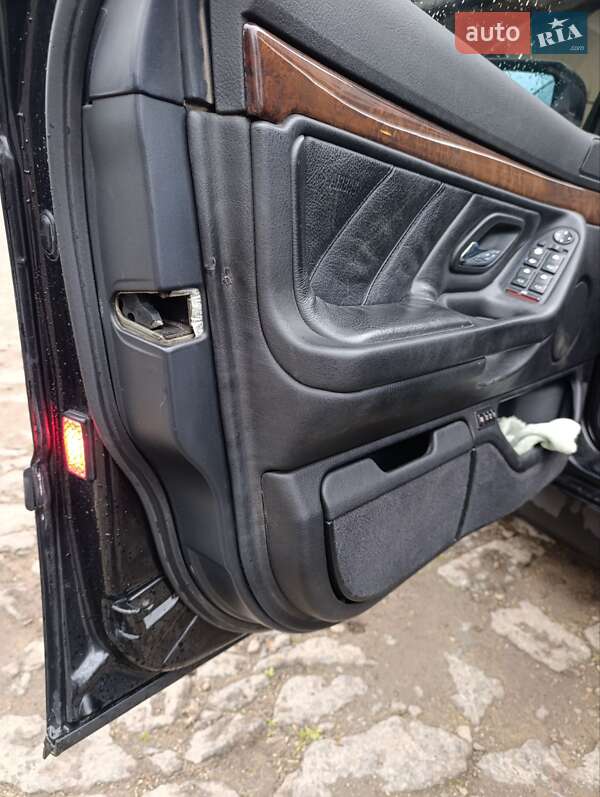 Седан BMW 7 Series 2000 в Новоукраинке