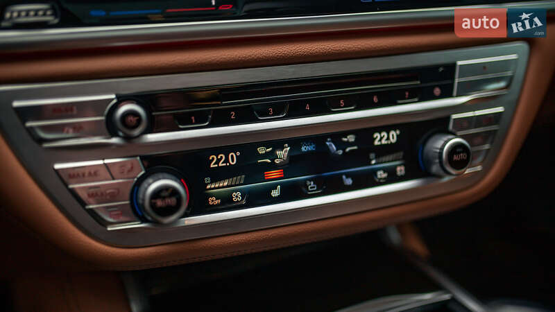 Седан BMW 7 Series 2017 в Черновцах фото 97 Седан BMW 7 Series 2017 в Черновцах