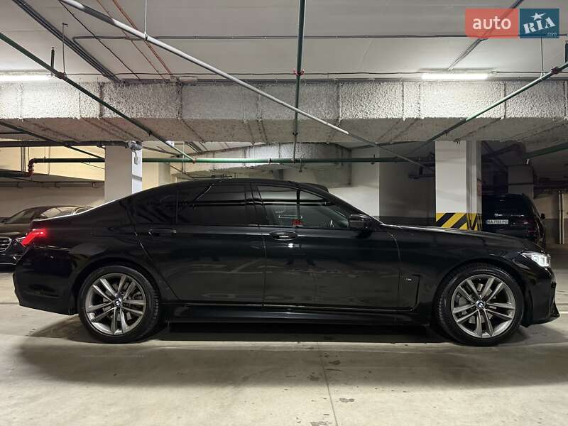 Седан BMW 7 Series 2022 в Киеве фото 15 Седан BMW 7 Series 2022 в Киеве