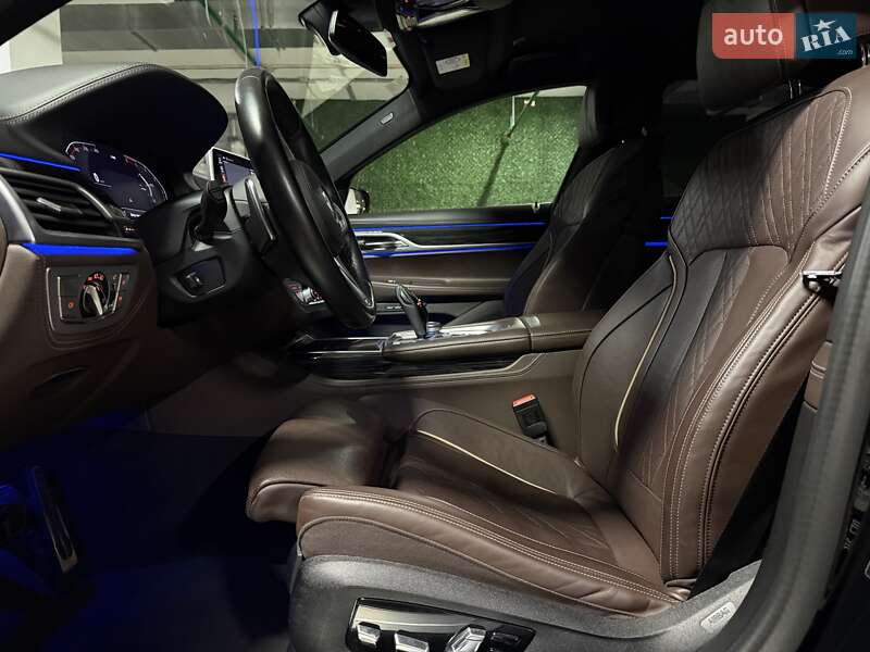 Седан BMW 7 Series 2022 в Киеве фото 25 Седан BMW 7 Series 2022 в Киеве