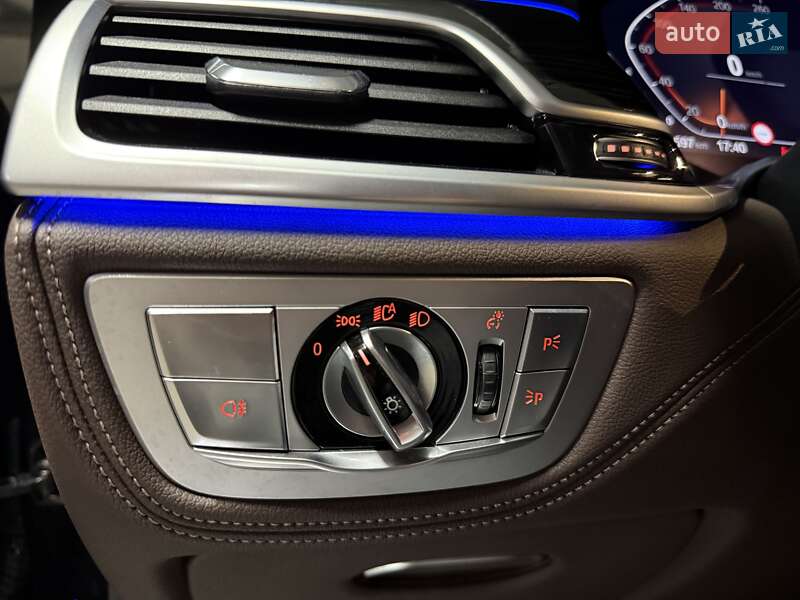 Седан BMW 7 Series 2022 в Киеве фото 42 Седан BMW 7 Series 2022 в Киеве