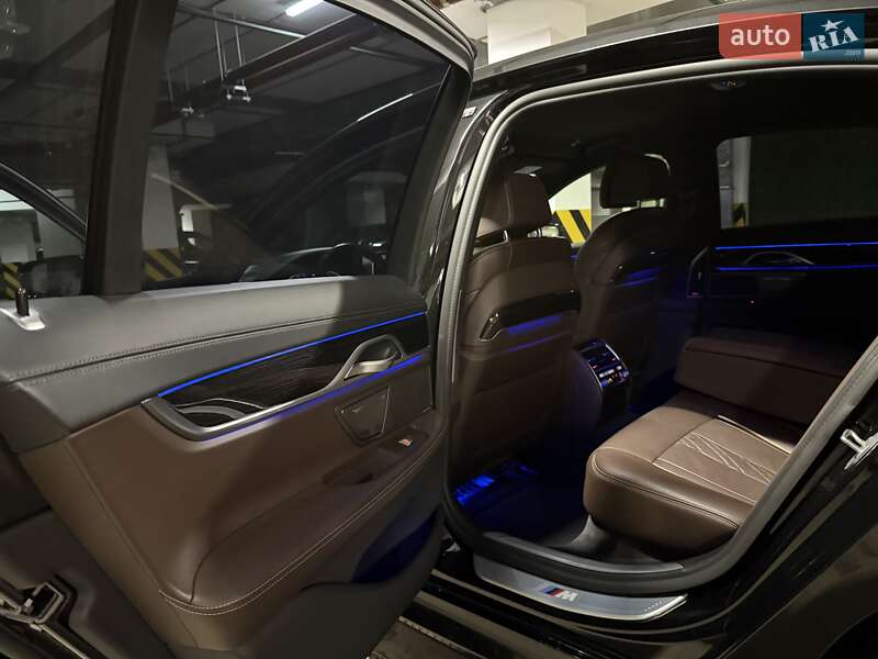 Седан BMW 7 Series 2022 в Киеве фото 54 Седан BMW 7 Series 2022 в Киеве