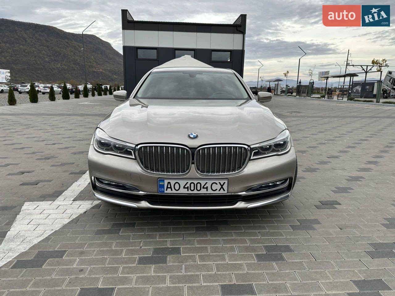 2015 BMW 7er - мініатюра 38