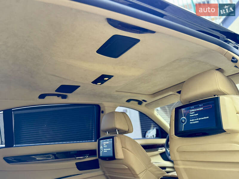 Седан BMW 7 Series 2010 в Хмельницькому