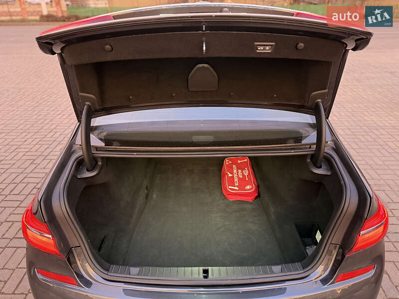 Седан BMW 7 Series 2018 в Одесі фото 28 Седан BMW 7 Series 2018 в Одесі