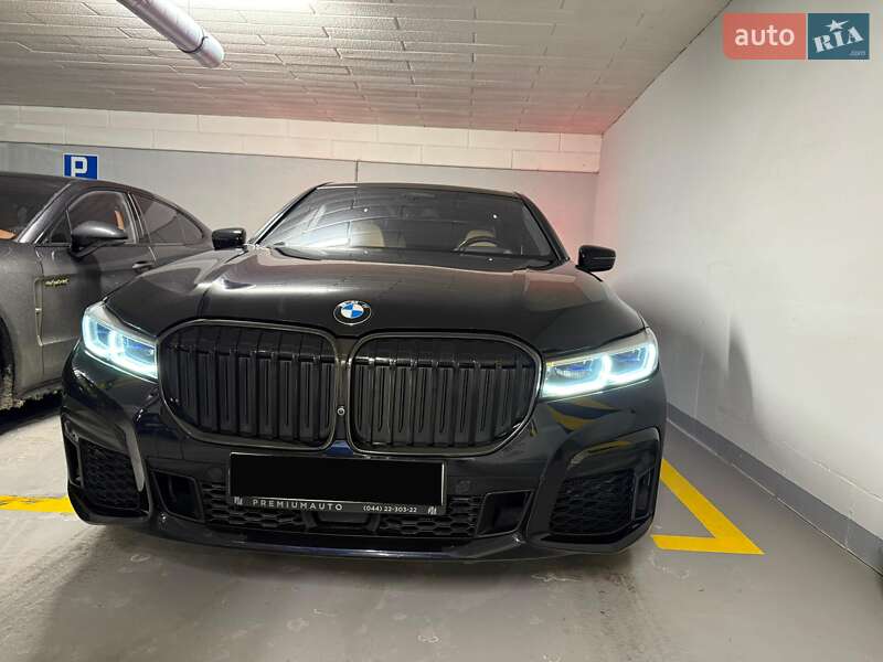 Седан BMW 7 Series 2021 в Киеве