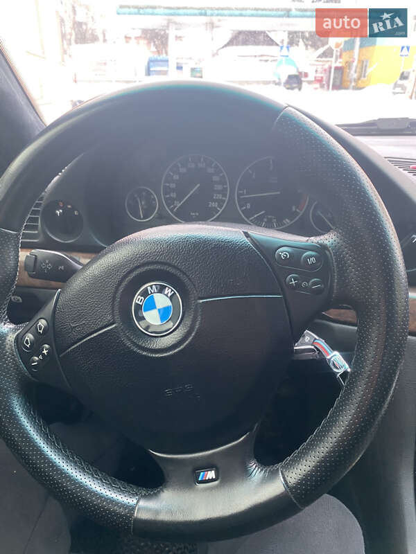 Седан BMW 7 Series 2000 в Ровно