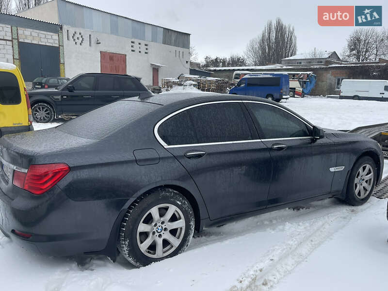Седан BMW 7 Series 2010 в Житомирі