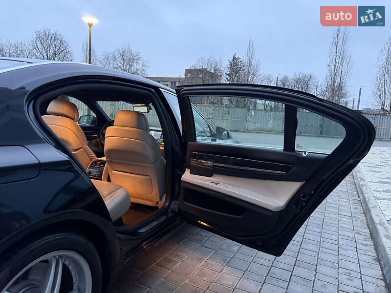 Седан BMW 7 Series 2011 в Одесі фото 94 Седан BMW 7 Series 2011 в Одесі