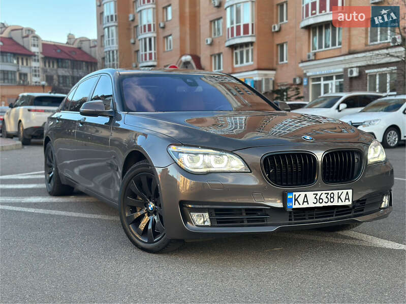 Седан BMW 7 Series 2012 в Києві