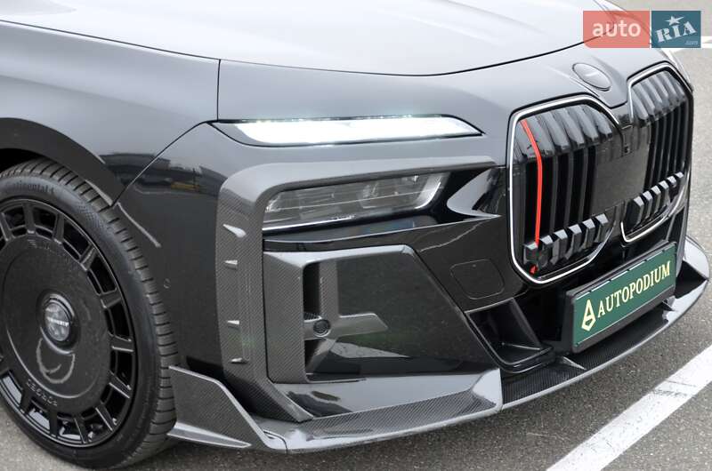 Седан BMW 7 Series 2024 в Киеве