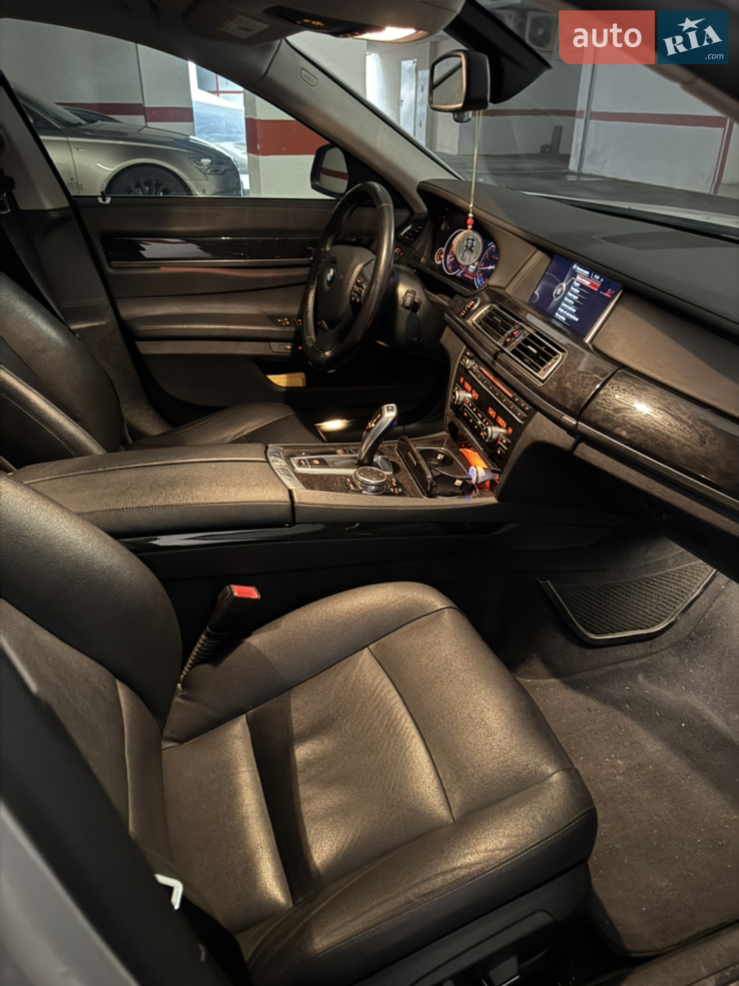 2015 BMW 7er - мініатюра 8