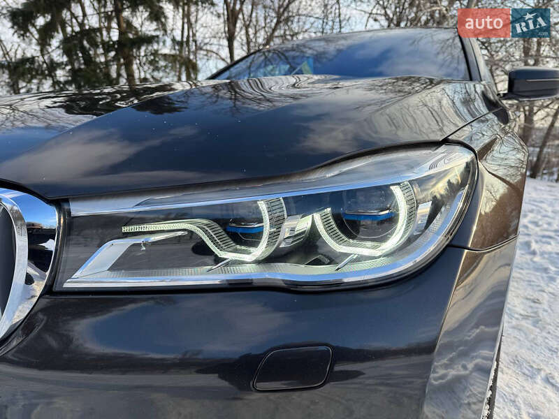 Седан BMW 7 Series 2016 в Киеве