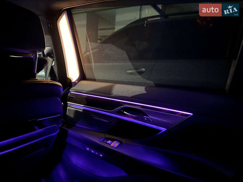Седан BMW 7 Series 2016 в Киеве