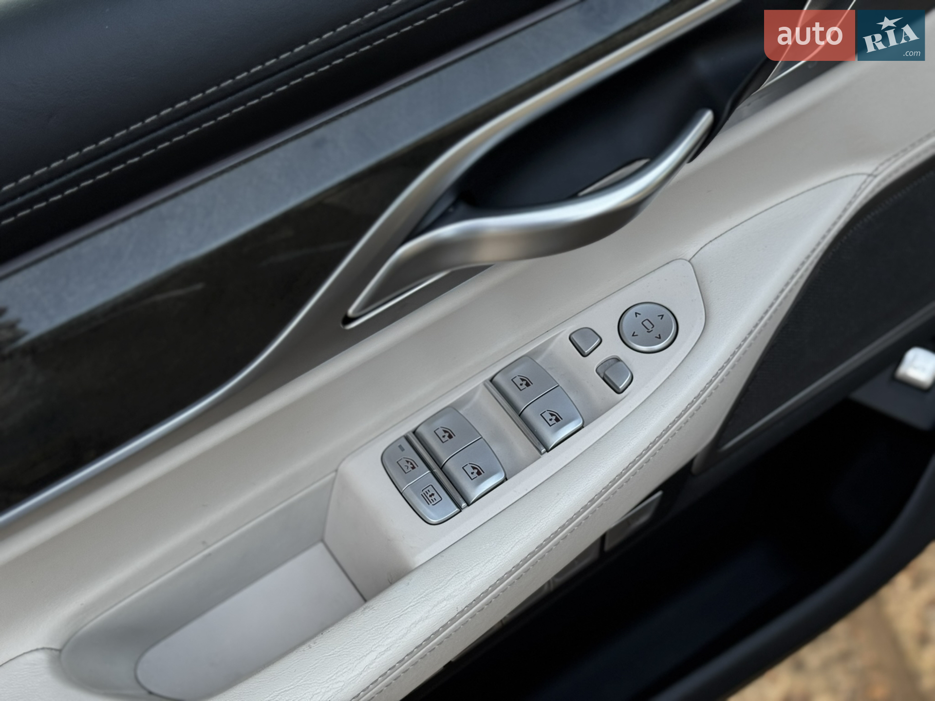 2017 BMW 7er - мініатюра 26