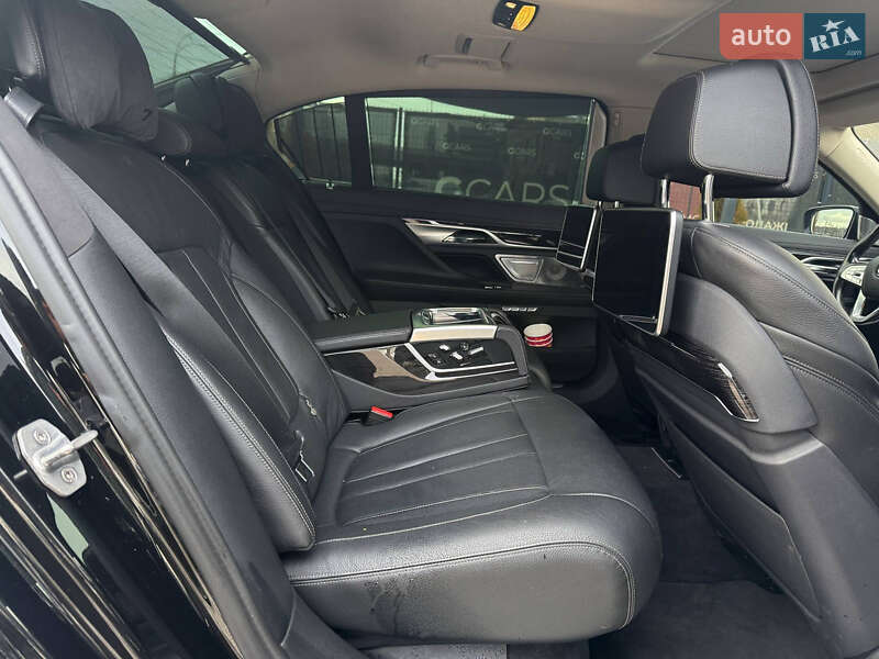 Седан BMW 7 Series 2015 в Киеве фото 35 Седан BMW 7 Series 2015 в Киеве