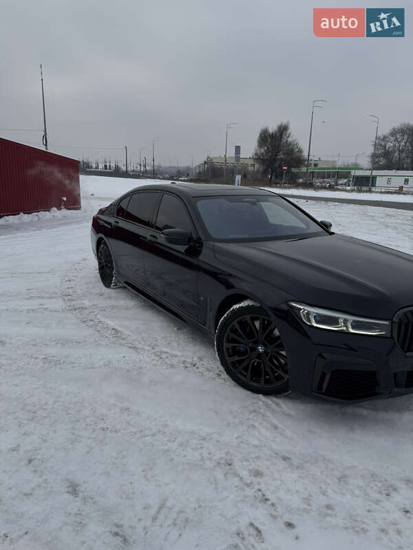 Седан BMW 7 Series 2021 в Киеве