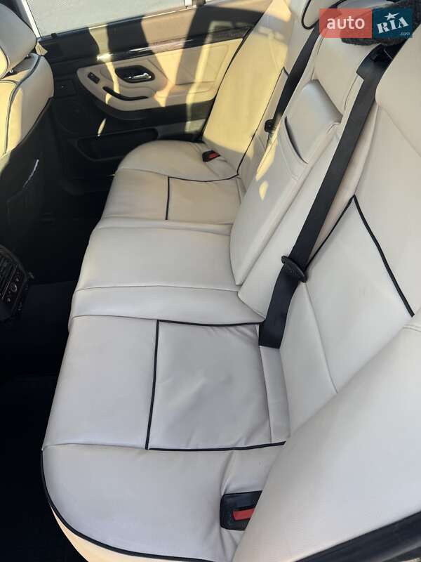 Седан BMW 7 Series 2001 в Ровно