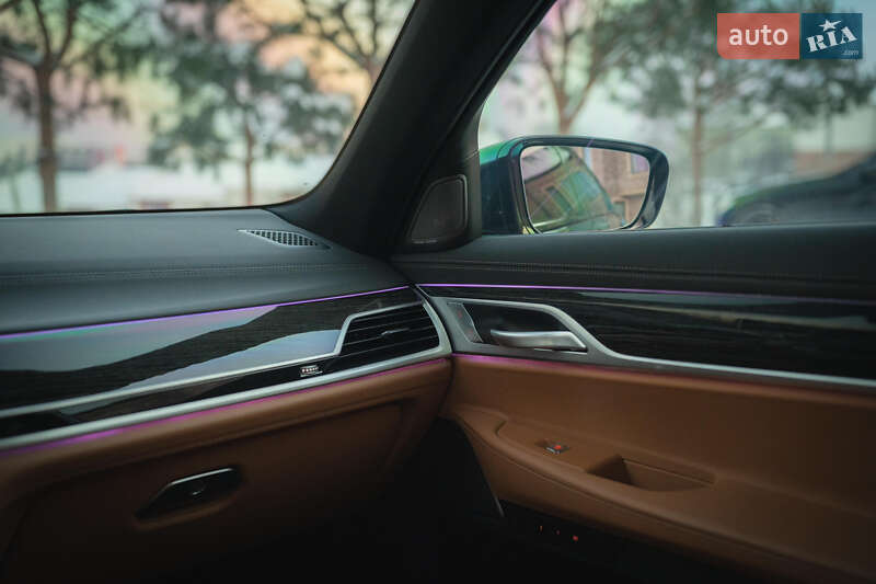Седан BMW 7 Series 2020 в Черновцах фото 39 Седан BMW 7 Series 2020 в Черновцах