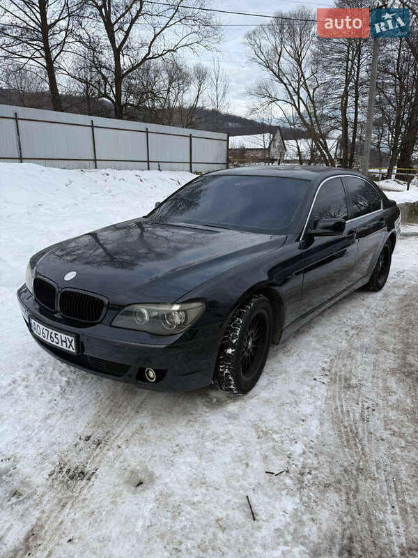 BMW 7 Series 2005