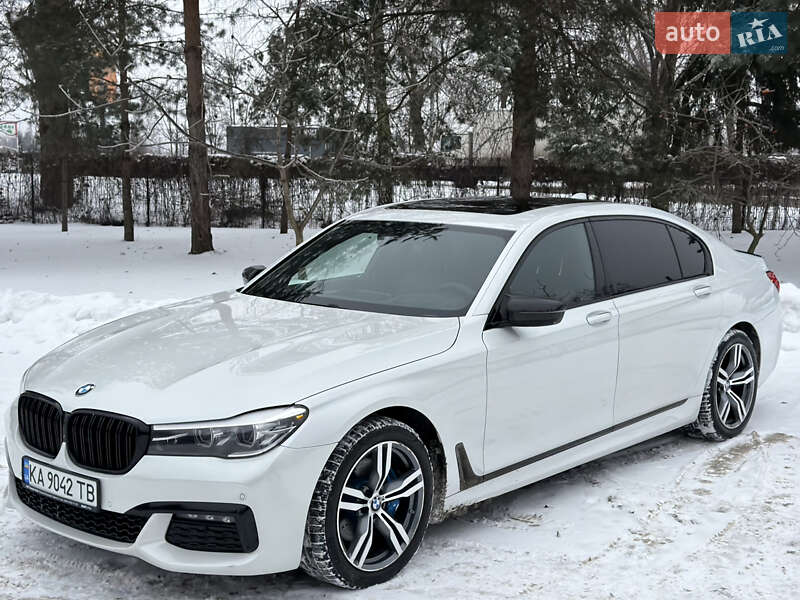 Седан BMW 7 Series 2015 в Киеве фото 6 Седан BMW 7 Series 2015 в Киеве
