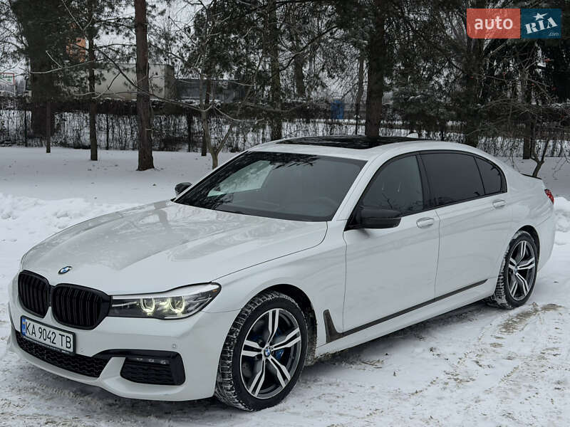 Седан BMW 7 Series 2015 в Киеве фото 11 Седан BMW 7 Series 2015 в Киеве