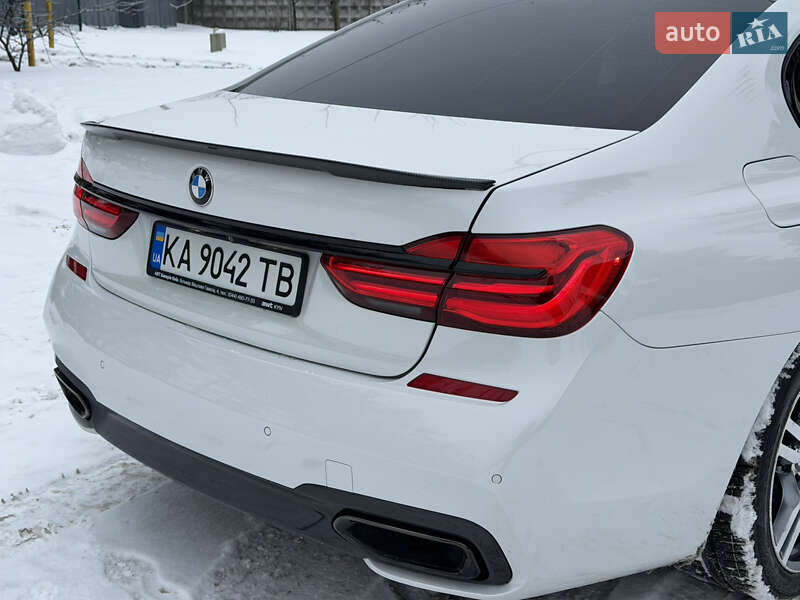 Седан BMW 7 Series 2015 в Киеве фото 16 Седан BMW 7 Series 2015 в Киеве