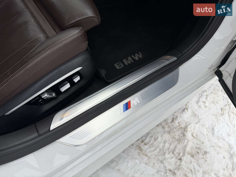 Седан BMW 7 Series 2015 в Киеве фото 25 Седан BMW 7 Series 2015 в Киеве
