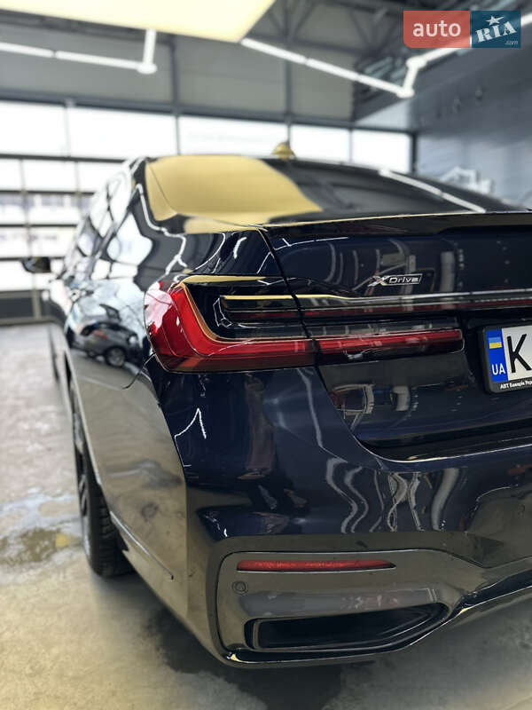 Седан BMW 7 Series 2019 в Киеве фото 5 Седан BMW 7 Series 2019 в Киеве