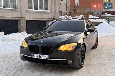 Седан BMW 7 Series 2010 в Кременце