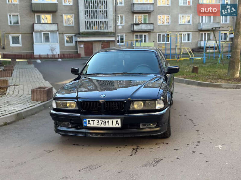 Седан BMW 7 Series 1999 в Коломые