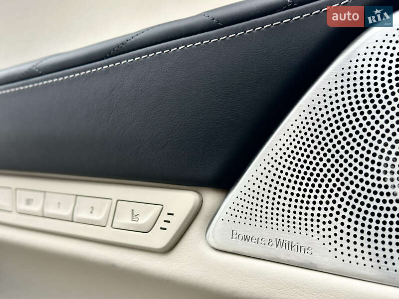 Седан BMW 7 Series 2021 в Киеве