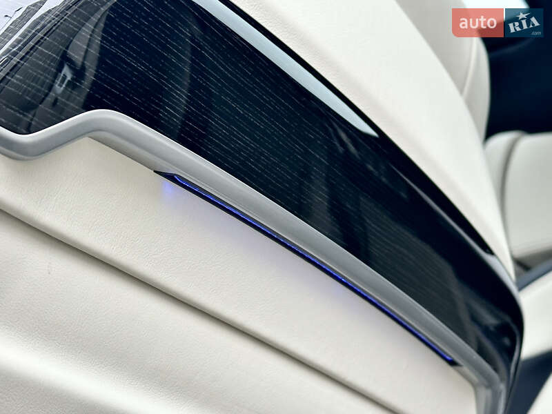 Седан BMW 7 Series 2021 в Киеве