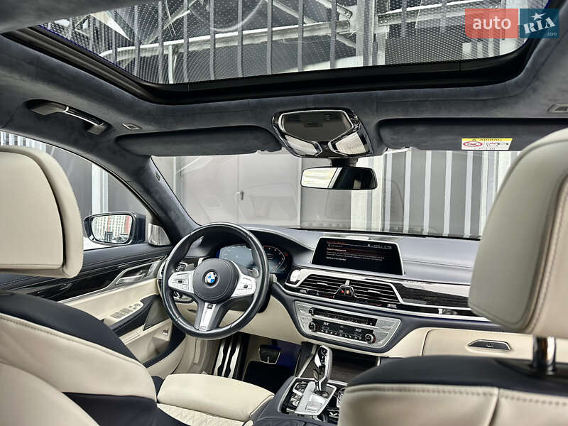 Седан BMW 7 Series 2021 в Киеве