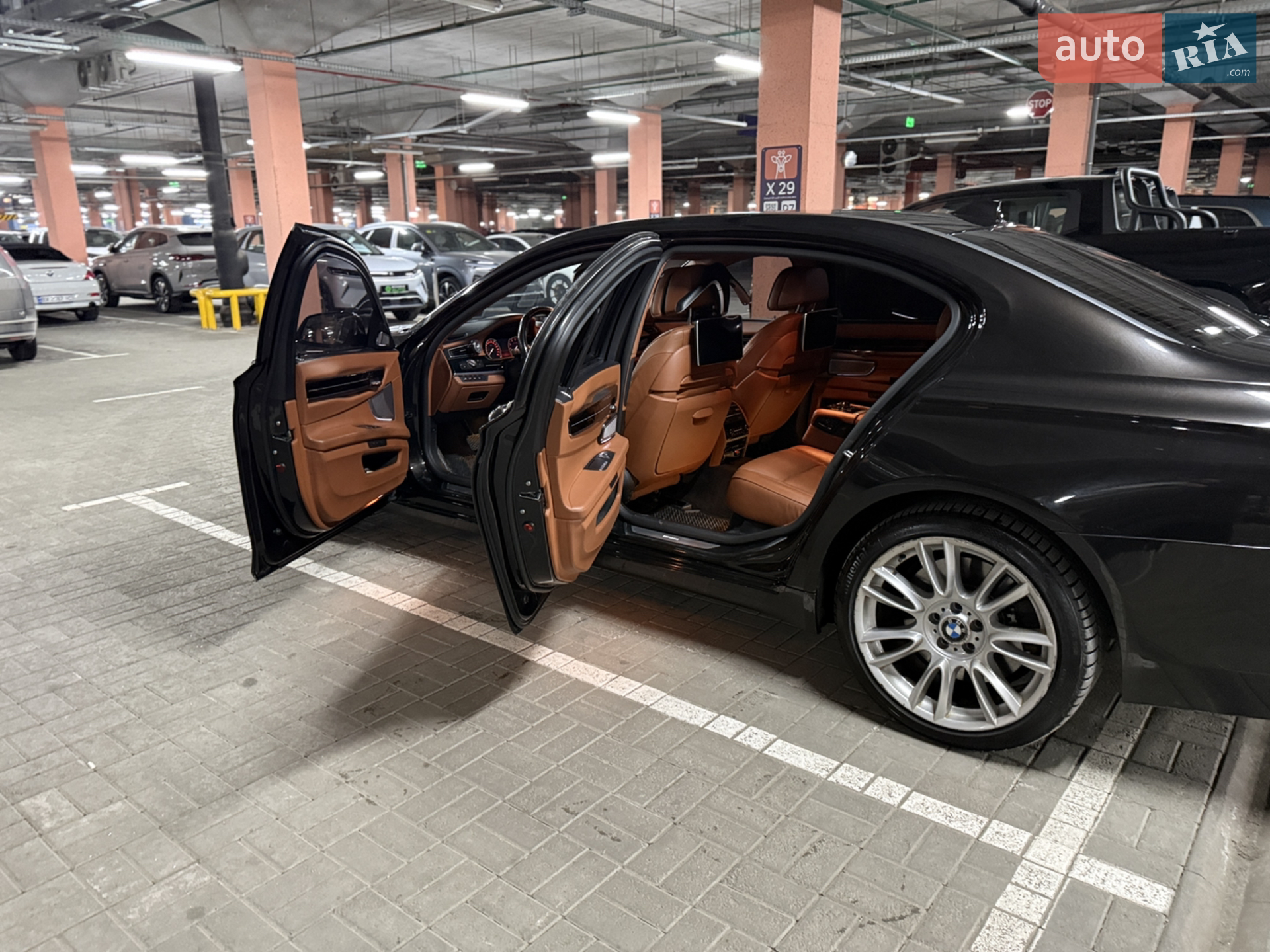 2013 BMW 7er - мініатюра 7