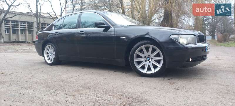 Седан BMW 7 Series 2002 в Ужгороде