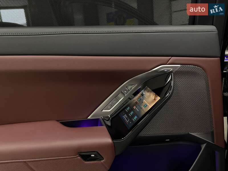 Седан BMW 7 Series 2023 в Тернополі