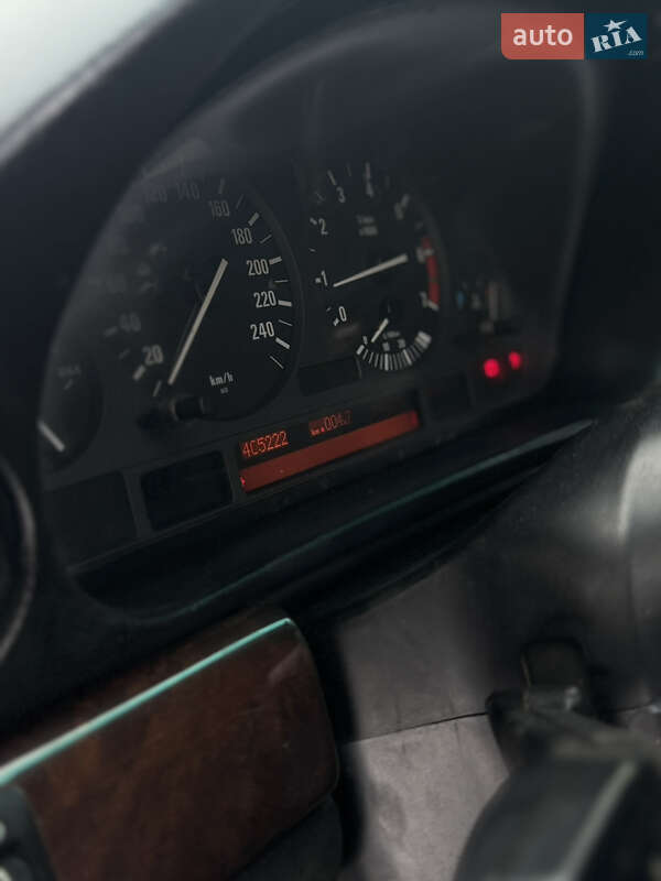 Седан BMW 7 Series 1998 в Виннице