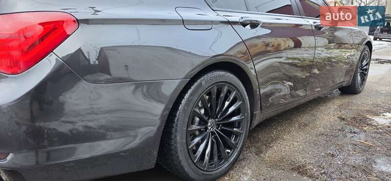 Седан BMW 7 Series 2012 в Одессе фото 66 Седан BMW 7 Series 2012 в Одессе