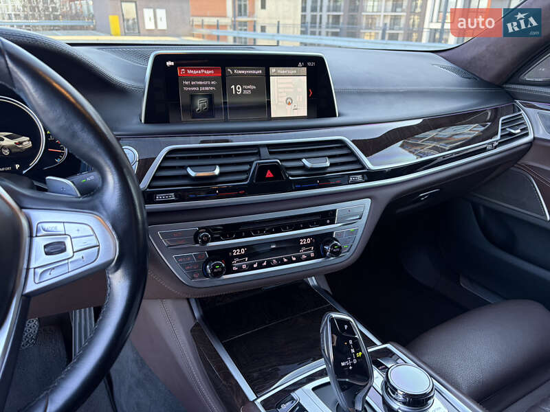 Седан BMW 7 Series 2017 в Ужгороде фото 30 Седан BMW 7 Series 2017 в Ужгороде