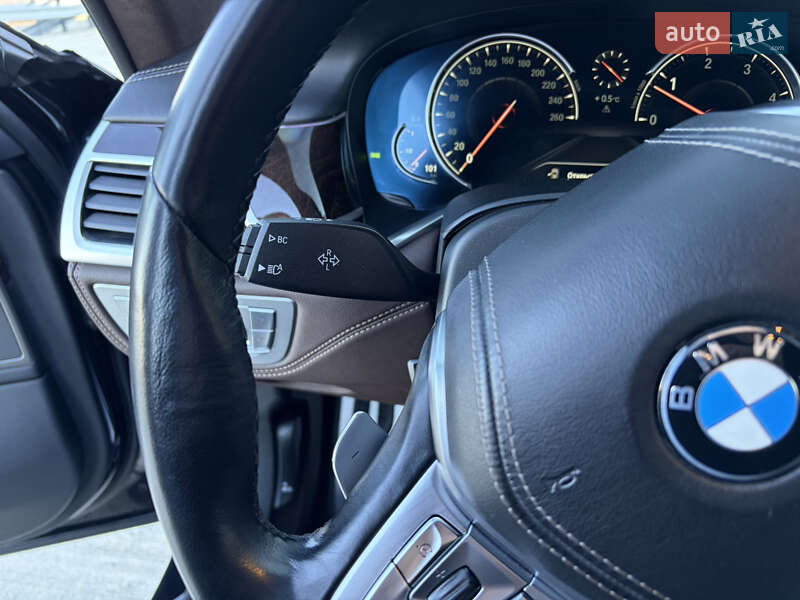 Седан BMW 7 Series 2017 в Ужгороде фото 35 Седан BMW 7 Series 2017 в Ужгороде