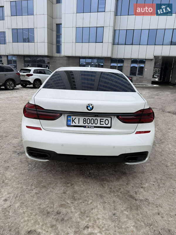 Седан BMW 7 Series 2017 в Киеве