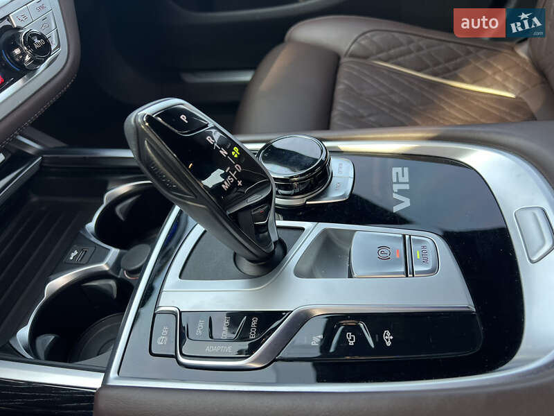 Седан BMW 7 Series 2022 в Днепре