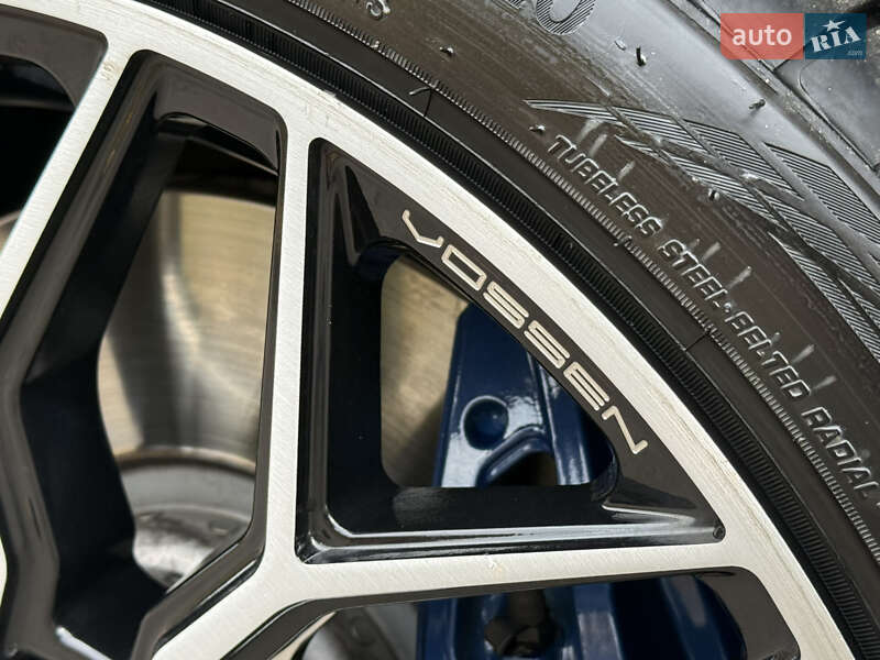 Седан BMW 7 Series 2020 в Ровно