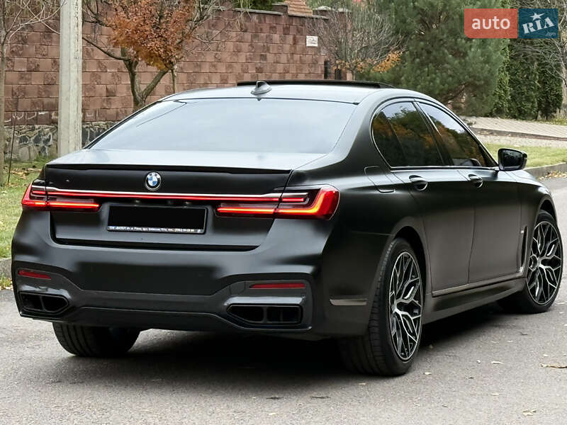 Седан BMW 7 Series 2020 в Ровно