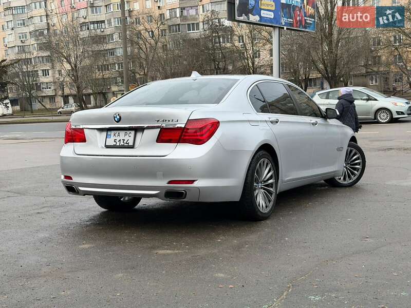 Седан BMW 7 Series 2011 в Одессе