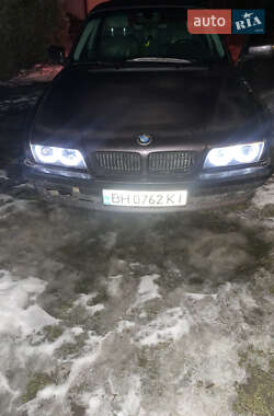 Седан BMW 7 Series 1995 в Шипинцах