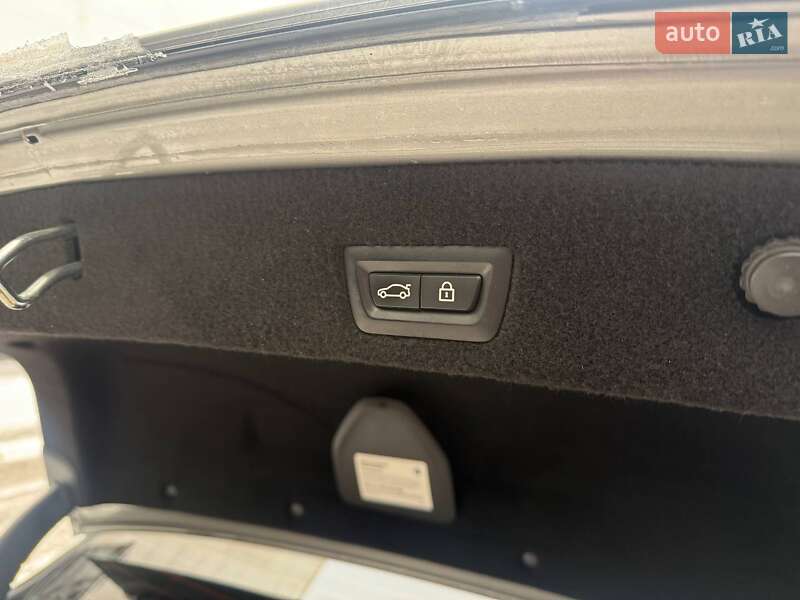 Седан BMW 7 Series 2020 в Киеве