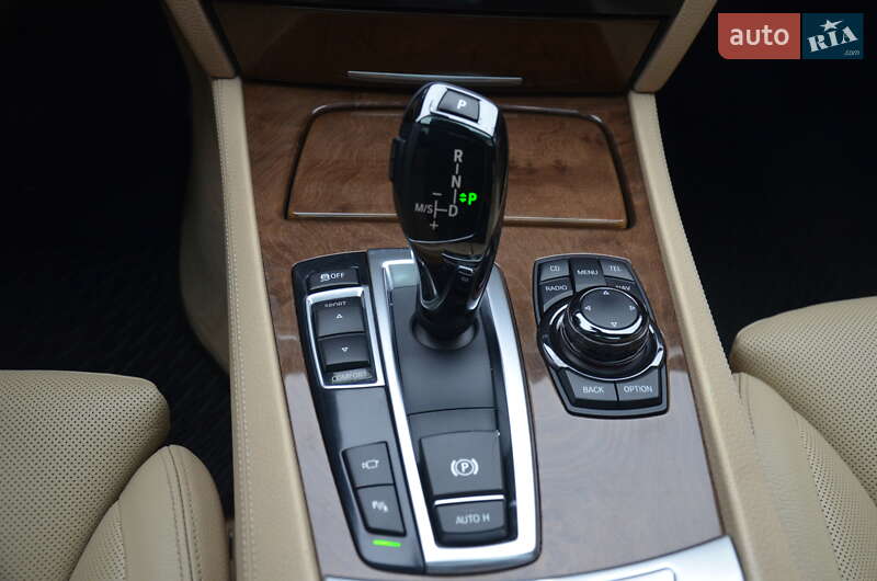 Седан BMW 7 Series 2010 в Харькове