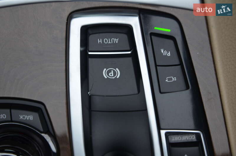 Седан BMW 7 Series 2010 в Харькове